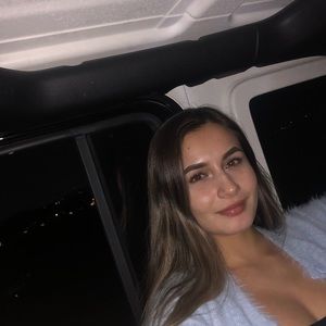 Meet your Posher, Itzel